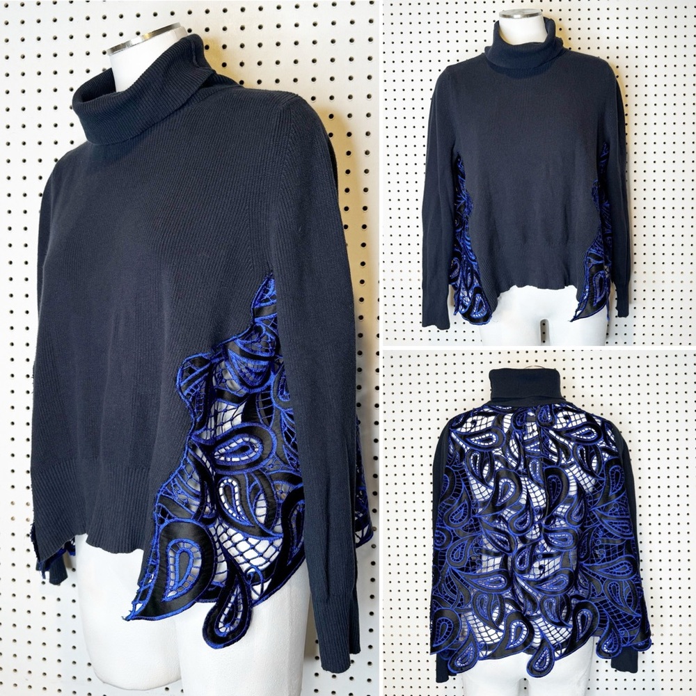 Ali & Dereck‎ | Knit Boxy Turtleneck Sweater w/ Lace Paisley Pattern Open Back